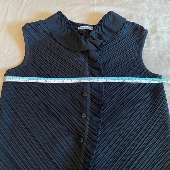 Issey Miyake White Label Black Sleeveless Top - Picture 4 of 5